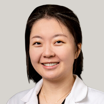 Acupuncturist Esther Piao